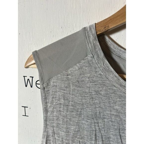 Ann Taylor Loft Womens Gray Semi Sheer Sleeveless Tank Top Pocket T Medium. - Picture 4 of 6